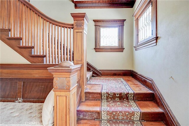 455 W 20th St, Merced, CA 95340 - view of stairs
