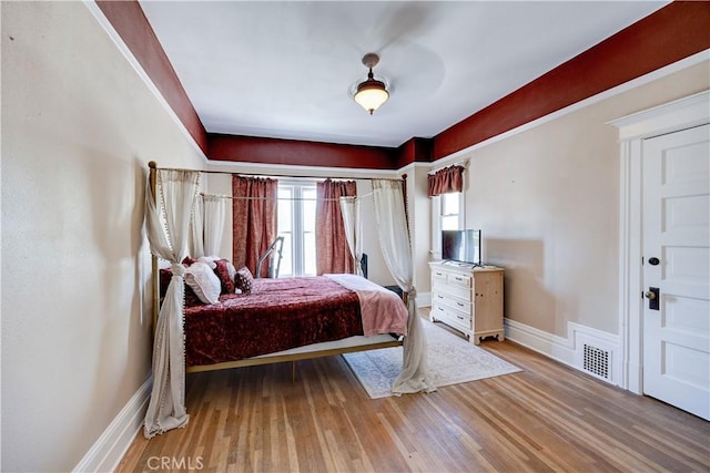 455 W 20th St, Merced, CA 95340 - bedroom with light hardwood / wood-style flooring