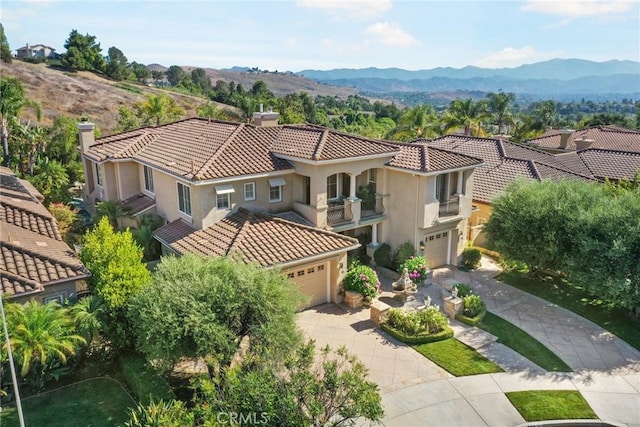 bird's eye view featuring a mountain view