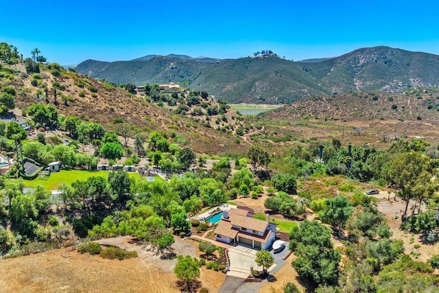 bird's eye view with a mountain view