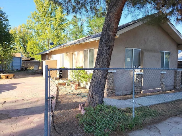 view of home's exterior