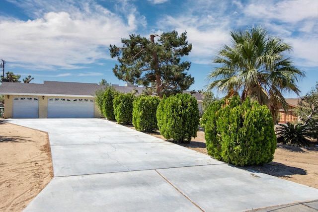 view of front facade with a garage