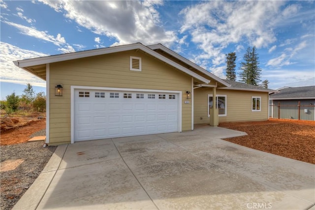 view of front facade with a garage