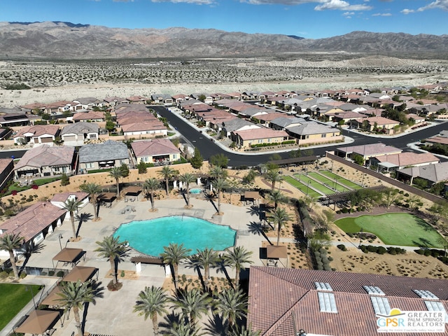 drone / aerial view featuring a mountain view