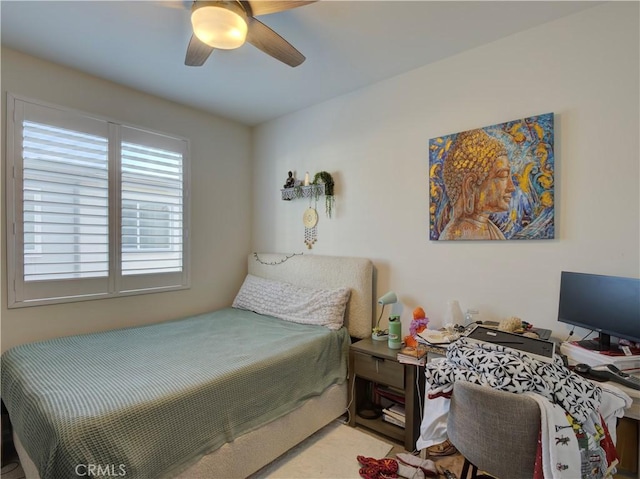 bedroom featuring ceiling fan