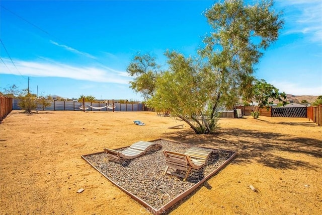61853 Grand View Cir, Joshua Tree, CA 92252 - view of yard with fence