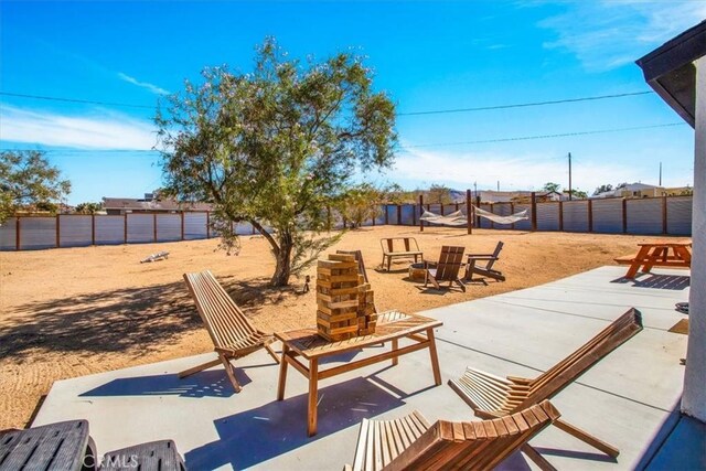 61853 Grand View Cir, Joshua Tree, CA 92252 - view of patio / terrace with a fenced backyard