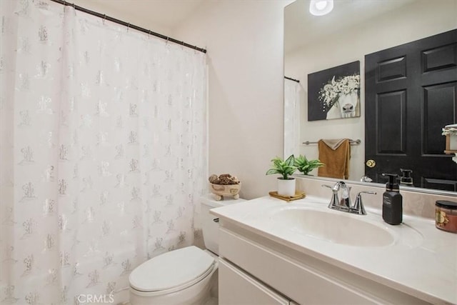 43334 32nd St W Unit 44, Lancaster, CA 93536 - bathroom featuring vanity and curtained shower