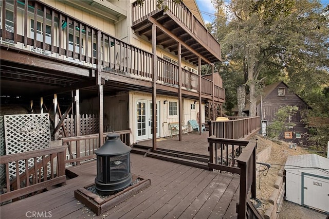 deck featuring an outdoor structure