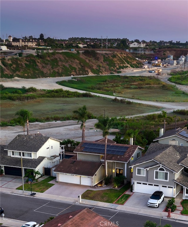 view of aerial view at dusk