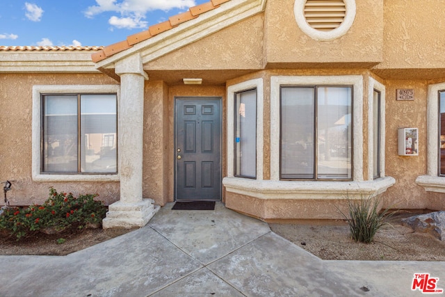 view of entrance to property