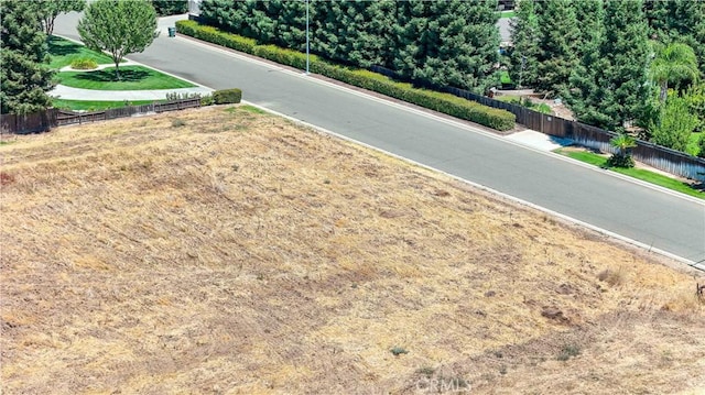 1371 Shady Cove Ave, Atwater, CA 95301 - photo 2