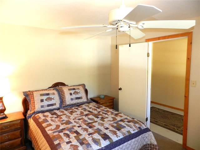 bedroom featuring ceiling fan