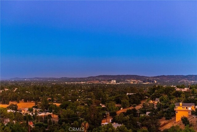 8462 Hillcroft Dr, West Hills, CA 91304 - mountain view