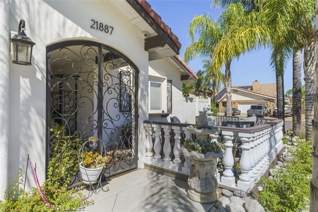 view of doorway to property