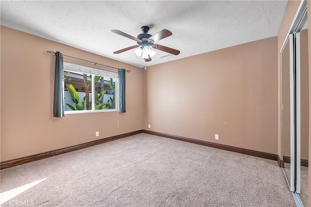 unfurnished bedroom with ceiling fan