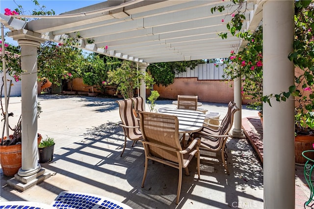 view of patio featuring a pergola