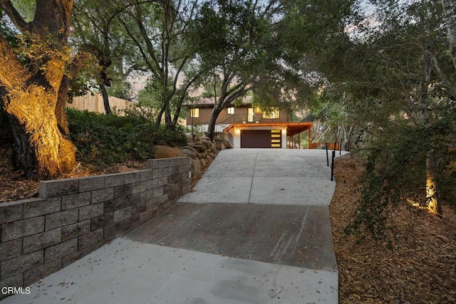 view of front facade with a garage