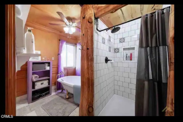 bathroom featuring crown molding, curtained shower, and ceiling fan