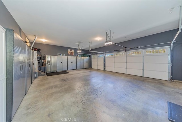 46469 Wallu Ln, Ahwahnee, CA 93601 - garage with a garage door opener