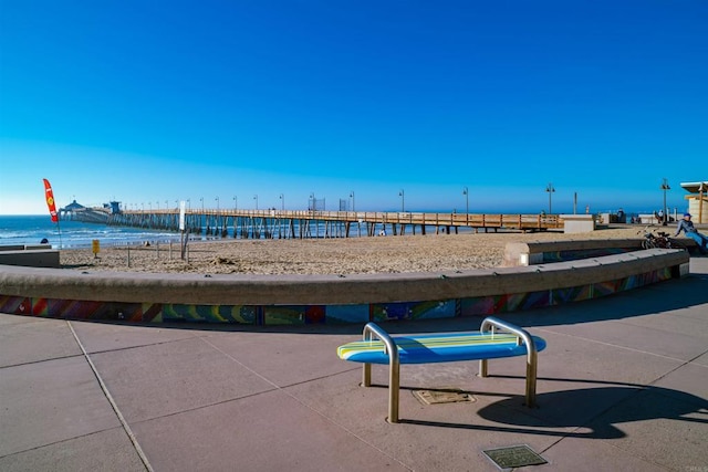 1365 Seacoast Dr Unit E, Imperial Beach, CA 91932 - view of home's community with a water view