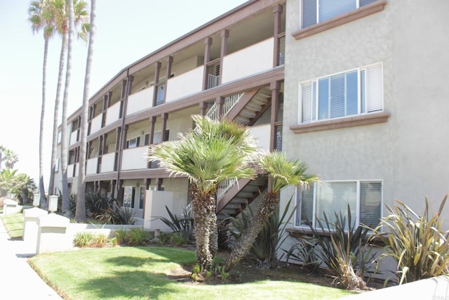 1365 Seacoast Dr Unit E, Imperial Beach, CA 91932 - view of property with stairway
