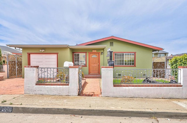 view of front facade featuring a garage