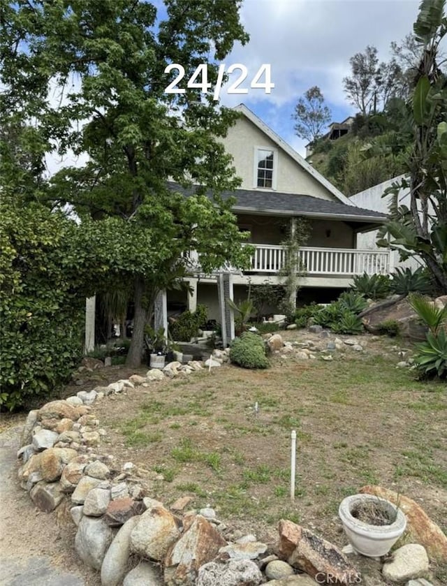 exterior space featuring a deck