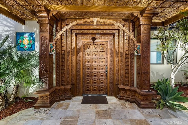 view of property entrance