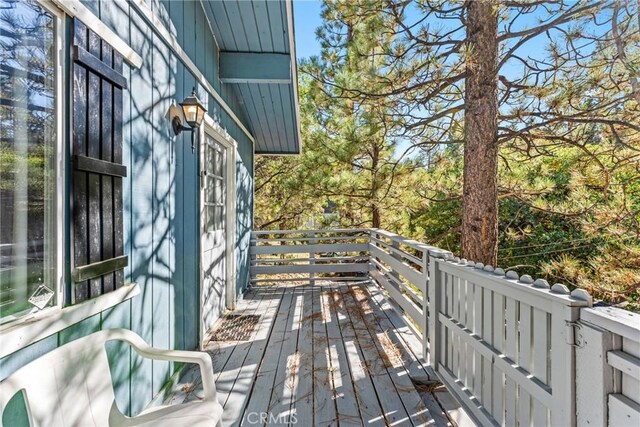 329 Vista Ln, Sugarloaf, CA 92386 - photo 4