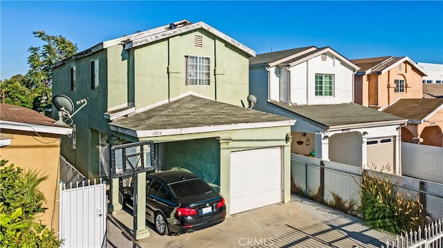 view of front facade with a garage