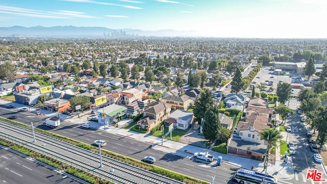 Listing photo 2 for 4916 Crenshaw Blvd, Los Angeles CA 90043