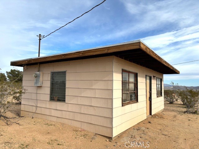 view of home's exterior