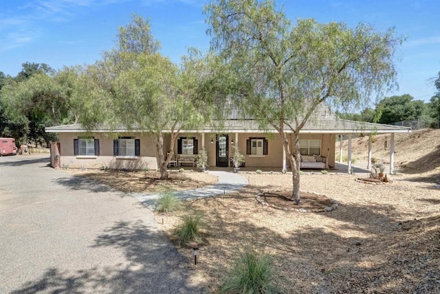 view of front of house with covered porch