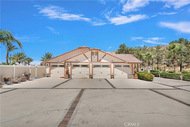 view of front of house featuring a garage