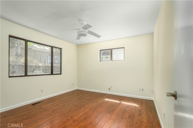 unfurnished room featuring wood-type flooring and ceiling fan