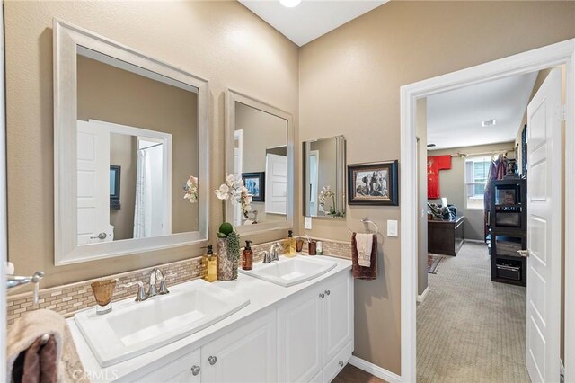 bathroom with vanity