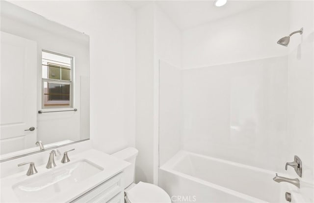 21239 W Wildflower Way, Chatsworth, CA 91311 - full bath with vanity, washtub / shower combination, and recessed lighting