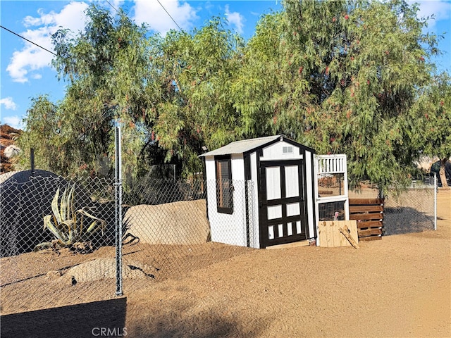 view of outbuilding