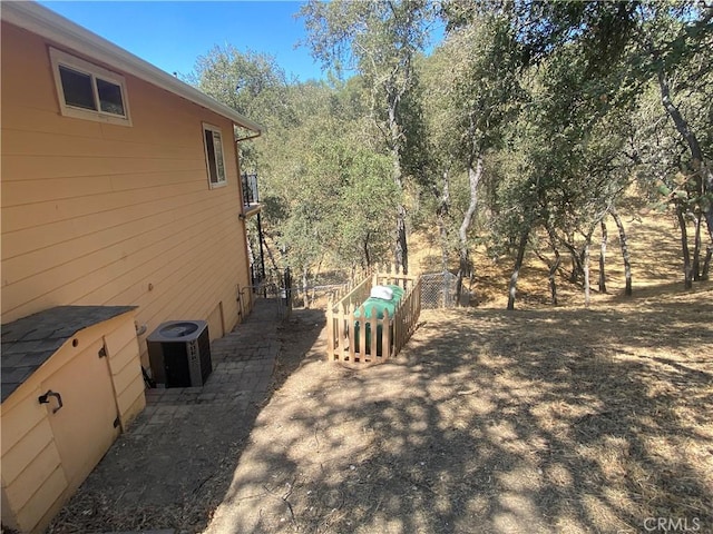 view of yard with cooling unit