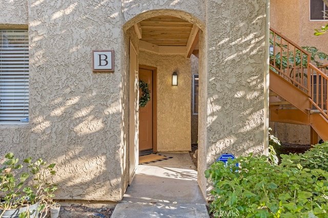 view of property entrance