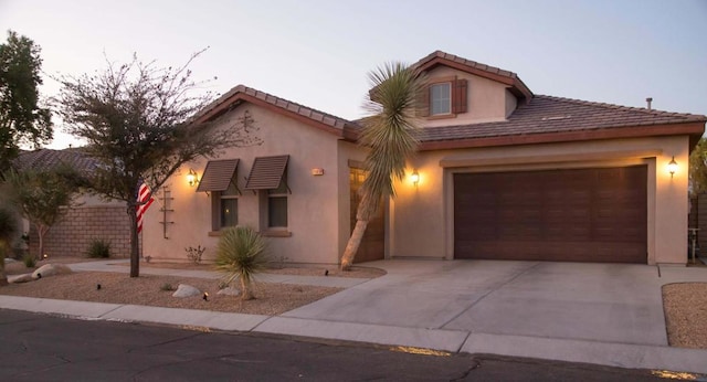 view of front facade with a garage