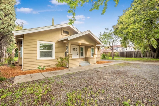 view of front of home featuring covered porch