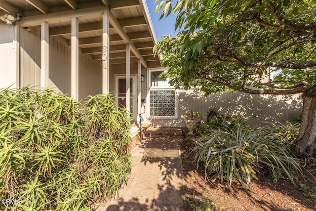 view of property entrance