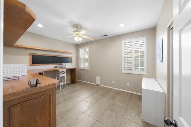 office area featuring ceiling fan