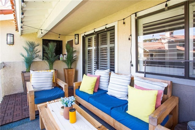 view of patio with covered porch and an outdoor hangout area
