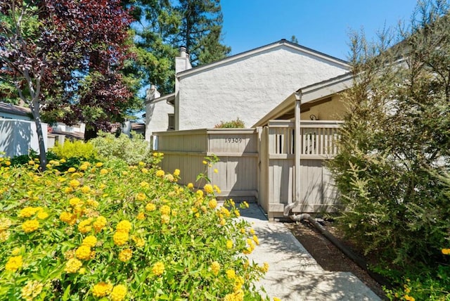 view of home's exterior