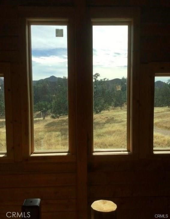 room details with a mountain view