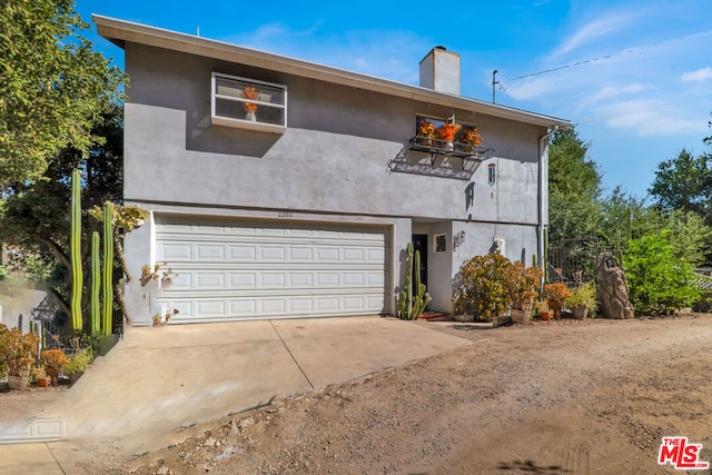 view of front facade with a garage