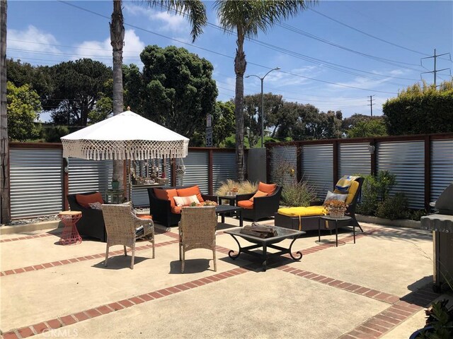 554 Rosecrans Ave, Manhattan Beach, CA 90266 - photo 2